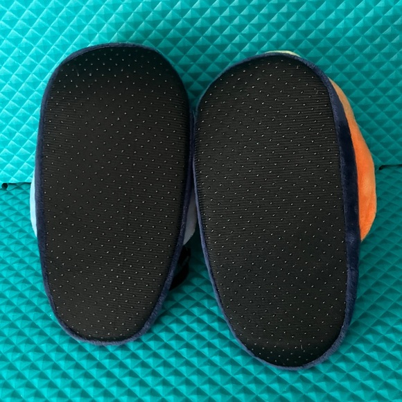 BLUEY Bluey and Bingo 3D Holiday Plush Slipper / Little Kid | 13 - 1 - Picture 11 of 14